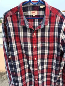 Levi's Plaid Flannel Shirt