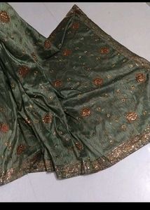 ,✨️olive Green Saree