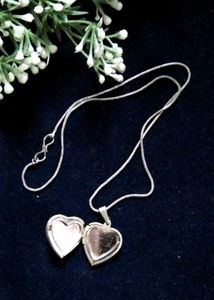 Elegant Jewellery Set