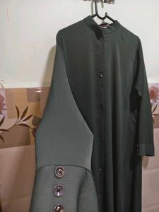 Al Hawa Dark Olive Green Abaya – Button Down, Styl
