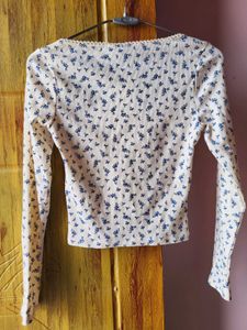 H&amp;M NEW Off White Long Sleebe Floral Top/Size-S