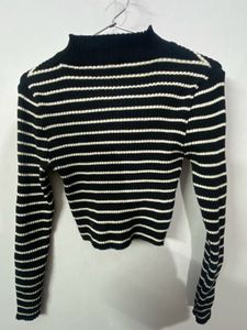 Black And White Top