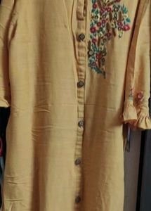 Embroidered Yellow Kurta With Pant