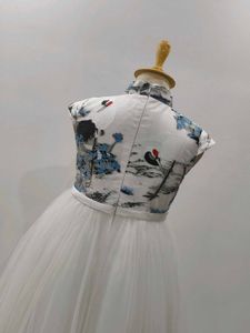 Elegant Girls&#39; Party Gown