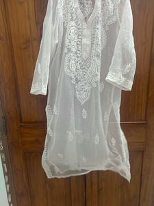 Beautiful White Chikankari Kurti