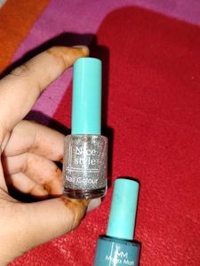 Nail Polish Bundle - 4 Colors