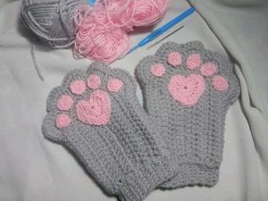 Crochet Paw Gloves