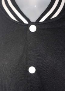 Size L  Varsity Jacket - Stylish &amp; Trendy