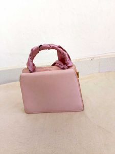 Charles &amp; Keith