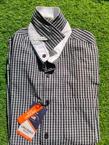 Allen Solly Black &amp; White Check Shirt 40 Size