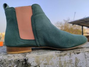 Stylish Green Chelsea leather Boots(All Sizes Avai
