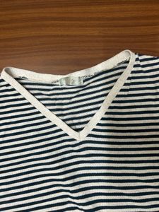 striped t shirt