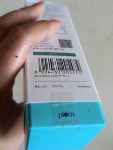 Plum Cica &amp; HYA-BETAINE Vegan Mucin Essence