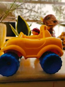 Sturdy Funskool Truck Up For Sale