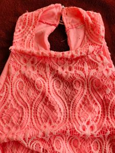 Elegant Lace Sleeveless Top