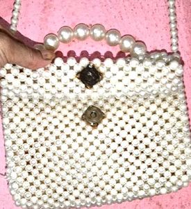 Beaded Clutch Pearl 🦪