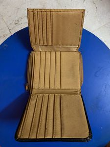 Women’s Wallet Preloved