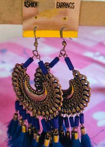 Chand Baliyan #earring With Silk Thread Tussle