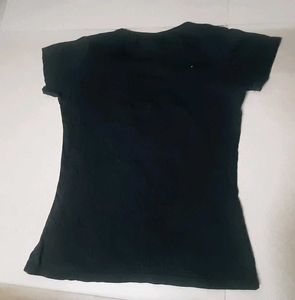 Printed Women&#39;s Black Tshirt
