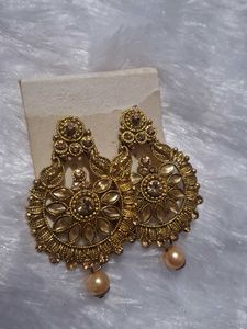 Elegant Gold Earrings