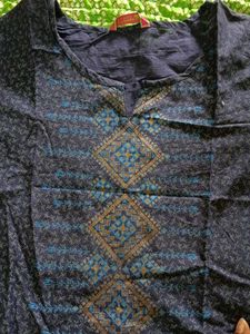 Embroidered Blue Cotton Kurta