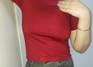 BodyFit Red Top for Woman