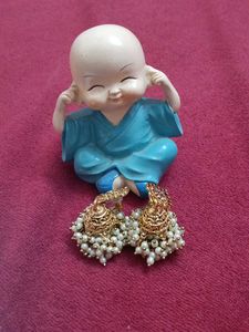 Elegant Gold Jhumka Earrings with Pearls