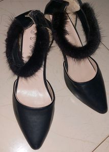 Black Heels by Ginger (SALE 🚨🎁)