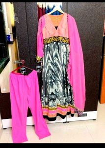 Elegant Gown Set 🩷🖤