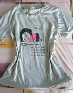 Mood Graphic Tee - I Need A Hug