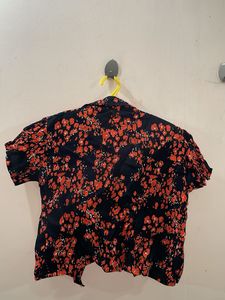 Floral Print Cropped Shirt