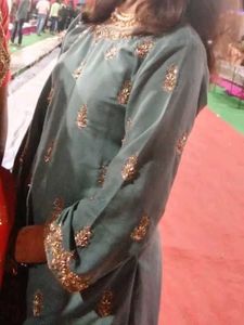 Elegant Grey Embroidered Tiered Kurti Set