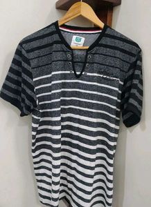 Striped Tshirt With Henley Neck - XXL