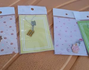 Cartoon Metal Mobile Strap
