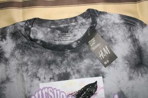 H&amp;M Tie Dye &#34;Pursue Paradise&#34; Tee