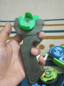 Beyblade Launcher Or Russi
