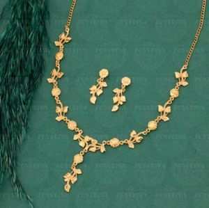 Gold Floral Necklace &amp; Earring Set