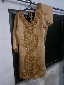 Elegant Ethnic Kurta Set With Dupatta
