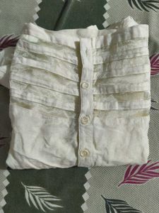 Vintage Style Button-Down Top