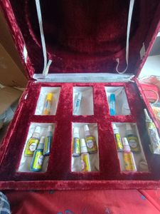 Huge Box Wit Colors