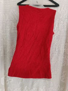 Red Sleeveless Knit Top