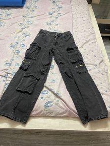 H n M Brand Jean