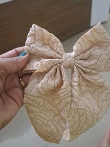 Fashionable Bow Hair Clip