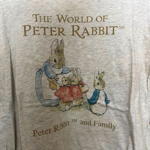 Charming "The World of Peter Rabbit" Grey T-Shirt