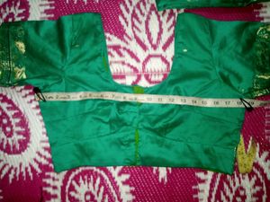 Saree With Blouse