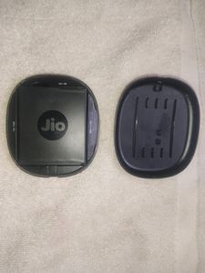JIO WIRELESS ROUTER DATA CARD