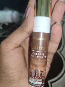 St.Botanica Caffeine Under Eye Roller