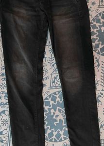 Urbano Black Jeans