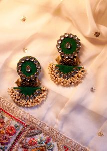 Emerald Green Kundan Earrings