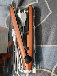 Mini Hair Straightener